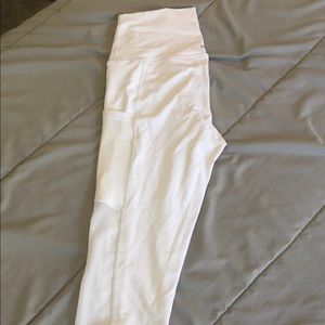 White Aerie Leggings With Pockets